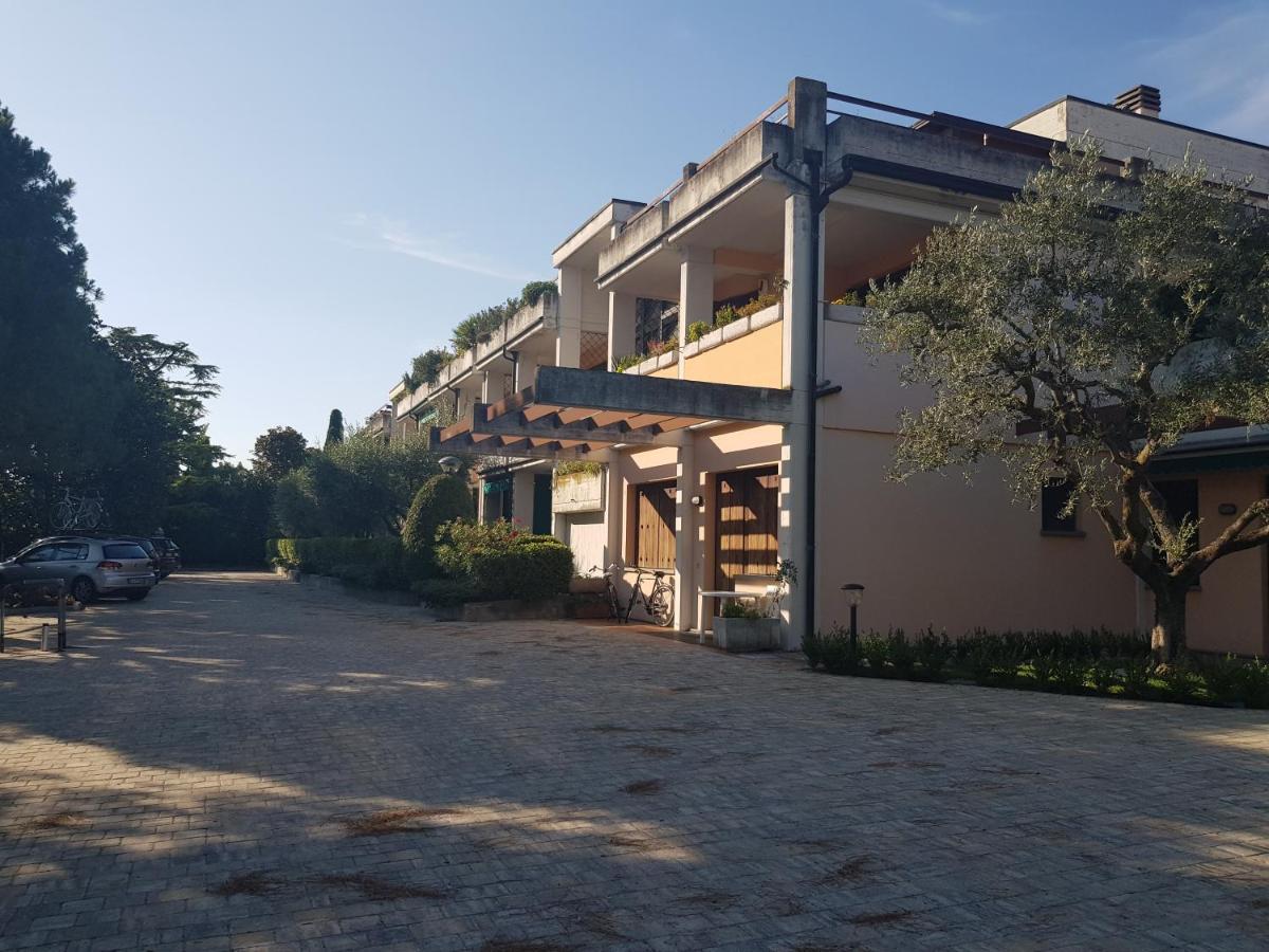 Sirmione Lejlighed Eksteriør billede
